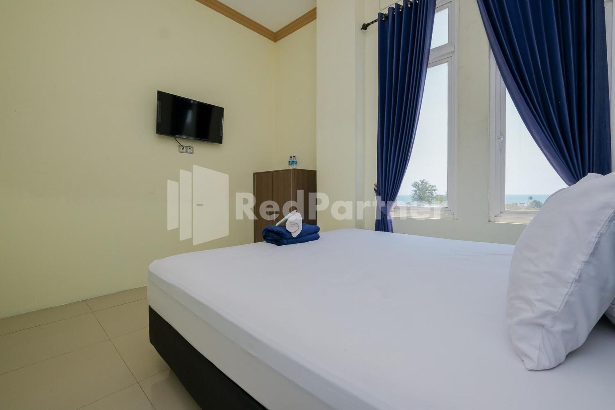 Grand Kencana Guesthouse Syariah Near Wisata Bahari Lamongan Paciran Buitenkant foto